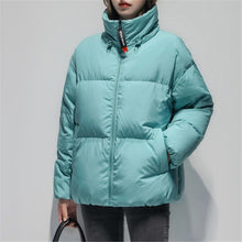 Load image into Gallery viewer, Women&#39;s Relaxed Puffer Jacket 90% White Goose Down Coat