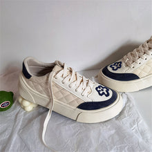 Load image into Gallery viewer, ACE SHOCK Women&#39;s Cute Sneakers with Flower Lace-up Flat Platform Walking Shoes