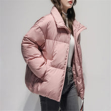 Load image into Gallery viewer, Women&#39;s Relaxed Puffer Jacket 90% White Goose Down Coat