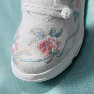 ACE SHOCK Women's Fashion Sneakers Embroidered Slip on Old Beijing Style Shoes