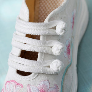 ACE SHOCK Women's Fashion Sneakers Embroidered Slip on Old Beijing Style Shoes